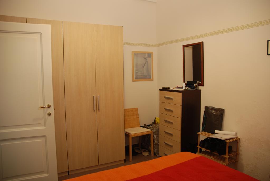 Casa Meravigli Cutrofiano Esterno foto